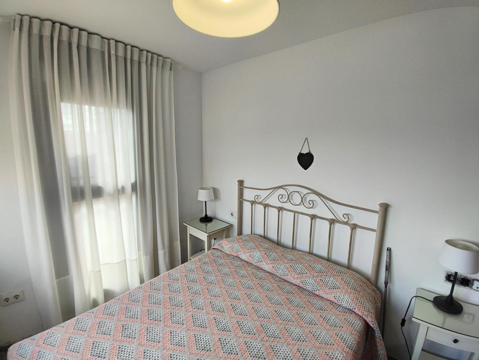 Apartamento Vistas Puerta Jerez Тарифа Екстериор снимка
